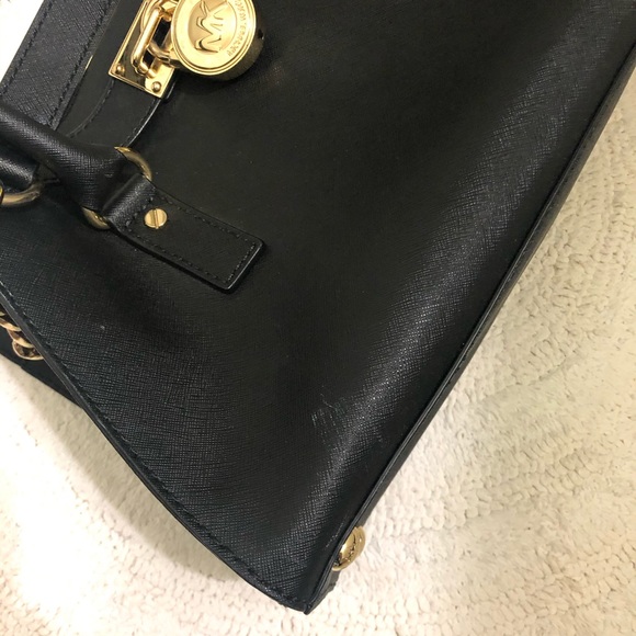 Michael Kors Purse - Picture 6 of 8